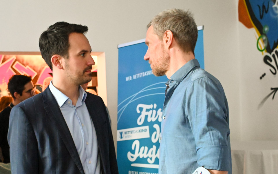 Vizebürgermeister Christoph Wiederkehr im Gespräch mit RdK Wien Geschäftsführer Christian Reiner